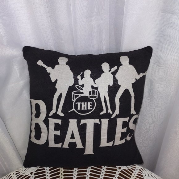 Rag Frog Revival  Throw pillow cover Up-cycled from a T-shirt size 12"x12" - Picture 2 of 4